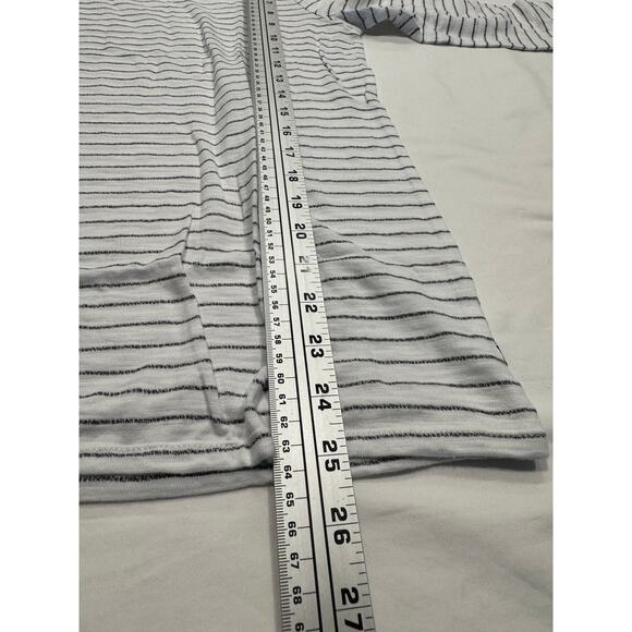 NEW Untuckit Womens Leoville T-Shirt Top Size L Boat Neck Long Sleeve Cotton NWT - Picture 7 of 10